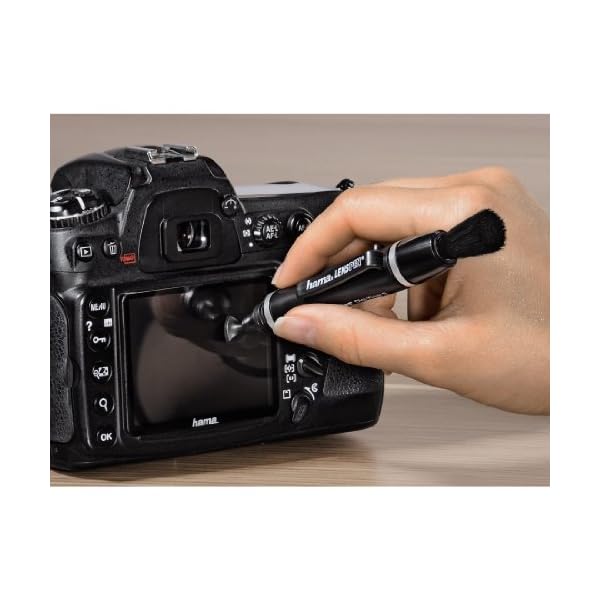 Hama Reinigungsstift zur Objektiv- und Filterreinigung, 11,5 cm lang, Lenspen DigiKlear, Schwarz/Silber – Bild 4