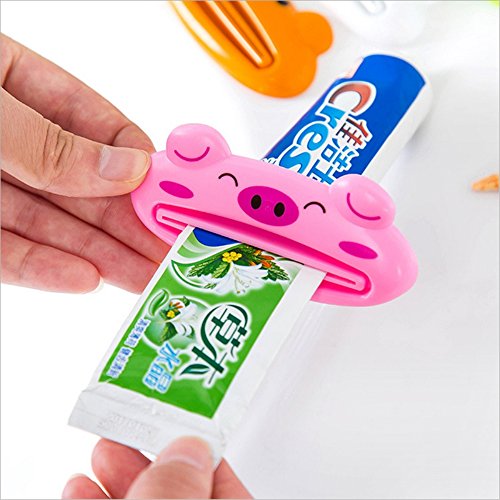 Toothpaste Squeezer,Tube Squeezer Dispenser,Toothpaste Holder Rolling Bathroom Extract,Toothpaste Tube Squeezer Paint Tube Wringer for Artist, Hair Salon, Painter (4 Pack Animal)