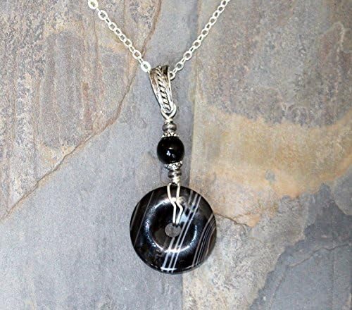 Sardonyx Necklace, Black Stone Necklace, Natural Stone Necklace, Black Necklace, Sardonyx Jewelry, Stone Doughnut Necklace, Striped Necklace