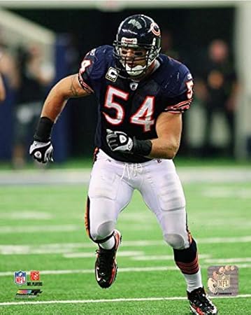 Amazon.com: Brian Urlacher Chicago Bears Action Photo (Size: 8" x 10