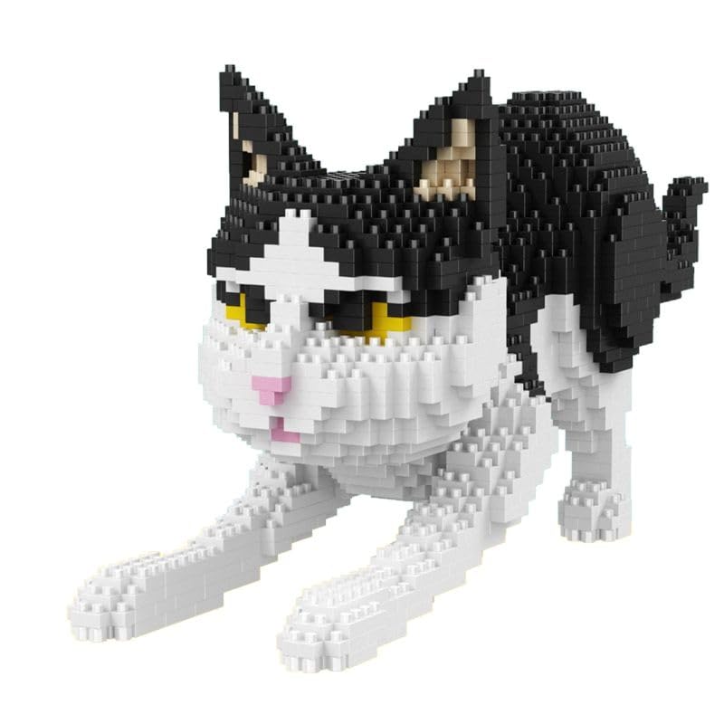 Crouched cat. Nanoblocks assembly kit. 1390 pieces โ image 1