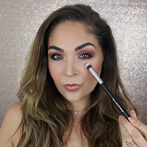 Mineral Powder Eyeshadow Makeup Brush - Small Mini Round Top Kabuki Synthetic Bristles, Smudge Eye Shadow, Best Smokey Eye Brush, Vegan Brochas Para Ojos - Thumbnail 2
