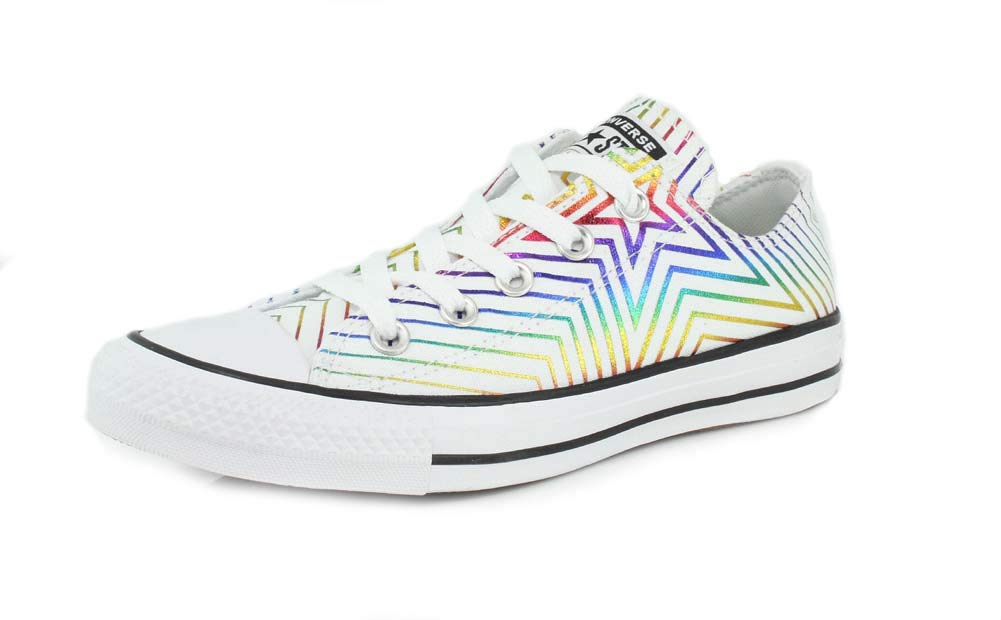 Women's Chuck Taylor Stars Sneaker