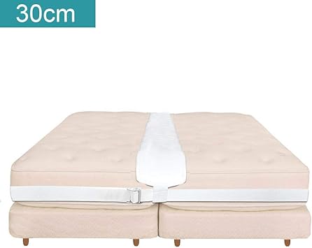 Amazon De Liebesbrucke Fur Matratzen Doppelbettbrucke Mit Spanngurt System Hochwertiger Bettkeil Liebesbrucke Bettbrucke Matratzenkeil 200 Cm X 30cm Liebesbrucke Fur Eine Grosse Liegeflache