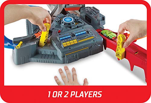 Hot Wheels Autorennbahn Mega Crash Superbahn, mit Looping Tracks und Kurven, inkl. 1 Spielzeugauto und 2 Starter, Auto Spielzeug, Spielzeug ab 6 Jahre, CDL45 – Bild 4