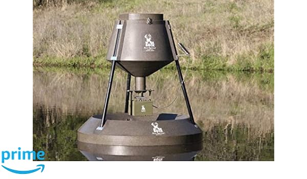 Amazon Com Boss Buck Bb 1 200a Flt Hunting Game Feeders Sports