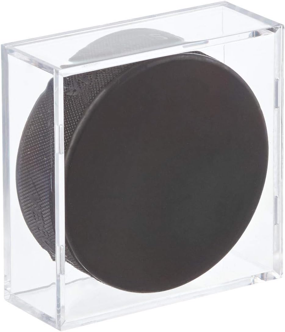 BCW 2-Piece Snap Design Hockey Puck Holder, Clear, 1-Unit : Hockey Puck Display Case : Sports & Outdoors