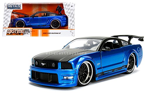 Jada 1: 24 W/B - Metals - Bigtime Muscle - 2006 Ford Mustang GT (Blue/Black Top) Diecast Vehicles