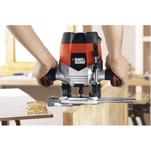 Black-Decker-RP250-10-Amp-2-14-Inch-Variable-Speed-Plunge-Router