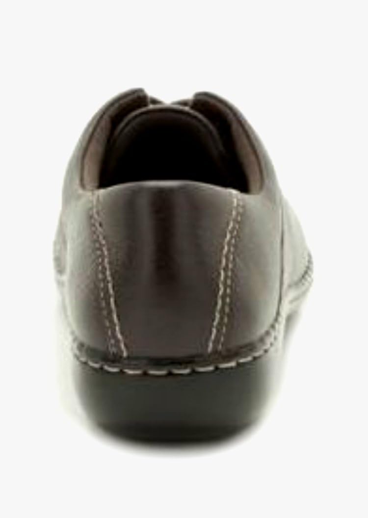 clarks embrace brook