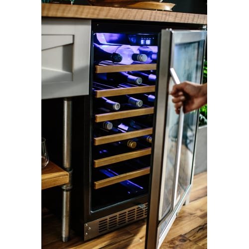 EdgeStar CWR531SZ 24 Inch Wide 53 Bottle Built-In Wine Cooler - Stainless Steel/Black - Thumbnail 4