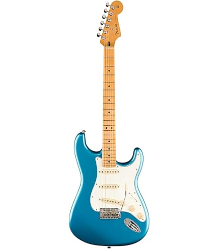 Amazon.com: Fender Noventa Stratocaster Electric Guitar, Daphne