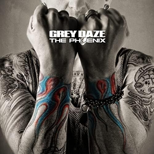 Amazon.com: La Familia: CDs & Vinyl