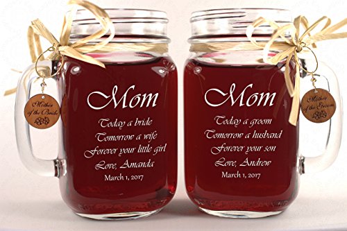 Mom Wedding Gift Mason Jars, Mother of the Groom Gift, Mother of the Bride Gift, Personalized Engraved Wedding Favors Mason Jars