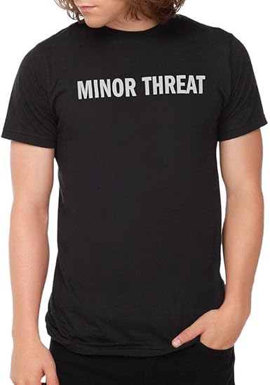 playera negra de hombre