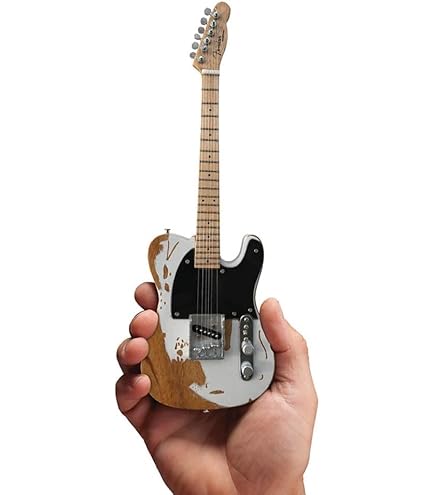Amazon.com: AXE HEAVEN Electric Guitar Body (LK-385) : Lemmy