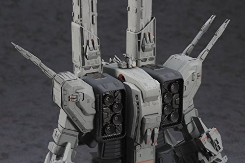 1/4000 SDF-1 Macross ship The forced attack type Theater edition Plastic model.