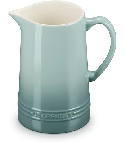 Amazon.com: Le Creuset 1.5L Scandinavia Blue Marseille Carafe