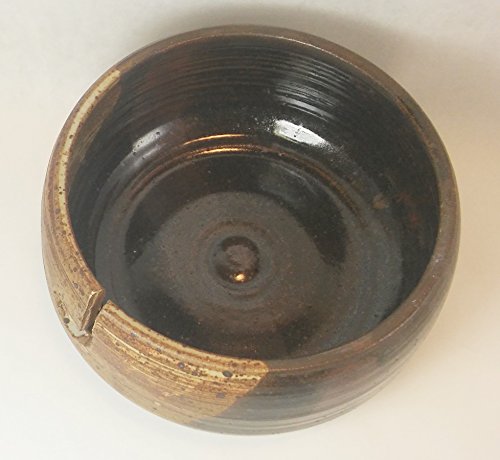 image for dist by American mud products Aunt Chris' Pottery - Yarn Bowl - Tan An