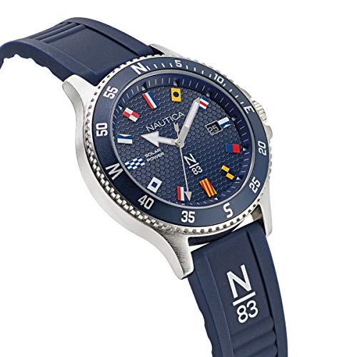 Nautica N83 Cocoa Beach Orologio Da Uomo 43 Mm – Cassa In Acciaio Riciclato, Movimento Solare Giapponese, Cinturino In PU Rosso (NAPCBS301)