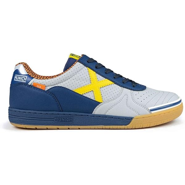 ムニック　グレスカ　27cm Amazon.com | Munich Unisex Low-Top Sneakers, Red, 7.5 US Men