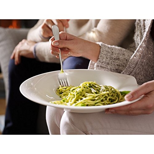 Pasta Passion Spaghetti Plate Set of 2 by Villeroy & Boch - Premium Porcelain - Made in Germany - Dishwasher and Microwave Safe - 12 x 10.25 Inches