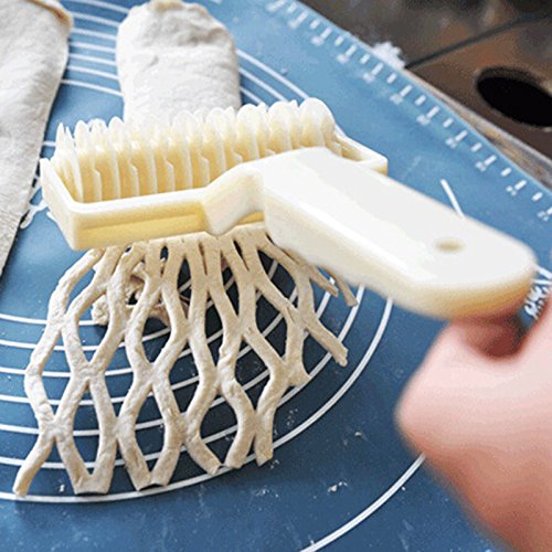 Xiaolanwelc@ Small Size Plastic Baking Tool Cookie Pie Pizza Pastry Lattice Roller Cutter Craft kitchen accessories