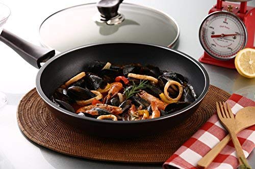 image for TeChef - Blooming Flower Frying Pan, with Teflon Platinum Non-Stick Co
