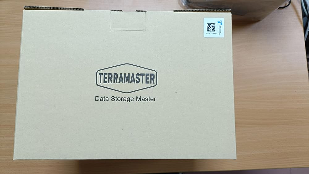 TERRAMASTER D5 Thunderbolt 3 Professional-Grade 5-Bay External Hard Drive Enclosure RAID 0/RAID1/RAID5/RAID10/JBOD Hard Disk RAID Storage (Diskless)