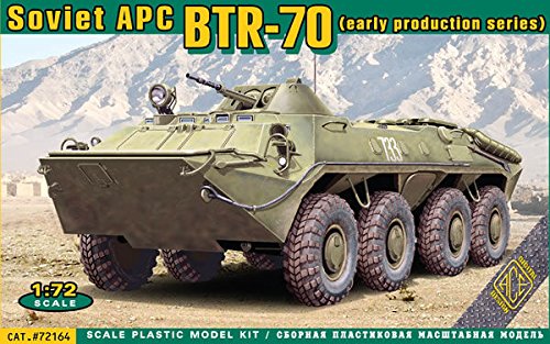 BTR-70 SOVIET ARMORED PERSONNEL CARRIER, EARLY PROD. 1/72 ACE MODELS 72164