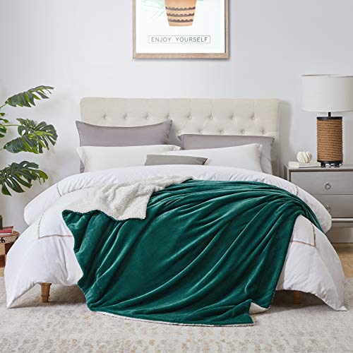Walensee Sherpa Fleece Blanket (King Size 108”x90” Emerald Green) Plush