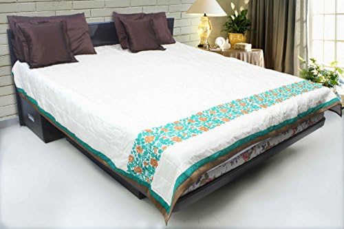 Taffeta Silk Embroidery Quilting Bedspread