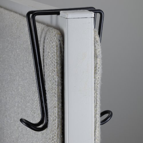Officemate OIC Wire Cubicle Hooks, Two Sides, Fits Partitions Up to 2.5