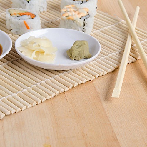 Rounded Bamboo Sushi Rolling Mat light brown