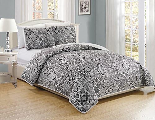6 Piece Black White Mandala Pattern Reversible Bedspread Quilt with Sheet Set Cal. King