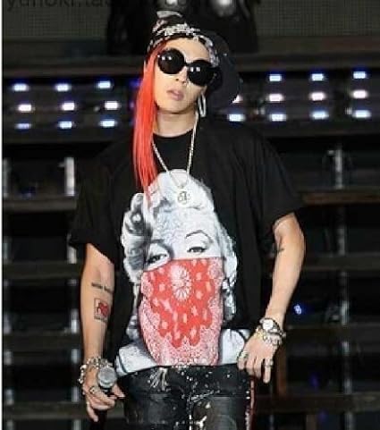 Amazon Y S マリリンモンロー バンダナ ｔシャツ G Dragon 同型 Bigbang Lサイズ 男女兼用 コスプレ 仮装 通販