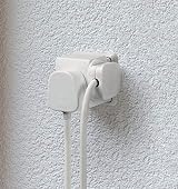 Brennenstuhl 3-Way Adapter for Standard Sockets GB 220-250V 13A view 5