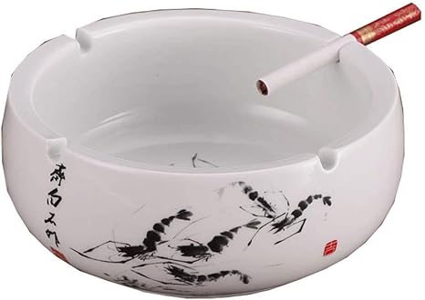 Amazon Co Jp Shisyan 灰皿 おしゃれ 面白 プレゼント クリエイティブポータブル灰皿 青と白のセラミックヨーロッパのレトロリビングルームの灰皿ブティック大実践セラミック灰皿スタイリッシュな創造的パーソナリティオフィスラウンド灰皿アッシュトレイ インテリア