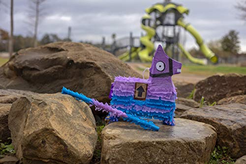 5 Festive+Loot+Llama+Pinata+decorations