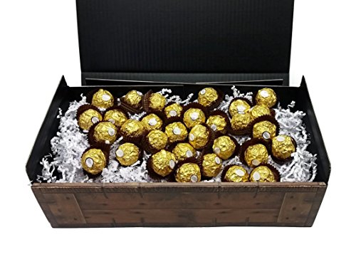 Ferrero Rocher 400g "Gold" Schatztruhe mit 32 Kugeln - knusprige Pralinen-Spezialität mit Milchschokolade und feiner Haselnusscreme - perfekt zum verschenken oder auch als Dekoration. – Bild 3