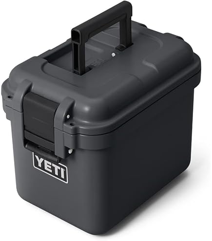 YETI イエティ　LOADOUT GOBOX 30 チャコール YETI LoadOut GoBox 30, Charcoal - Runnings