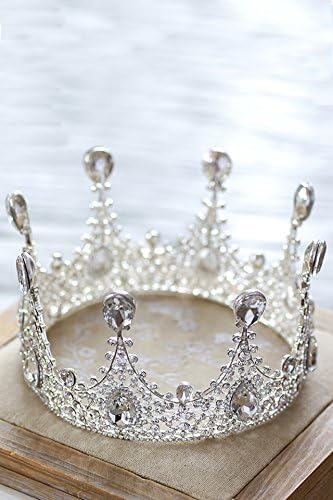 Amazon Co Jp ティアラ 学士 王冠 花嫁 ヘッドドレス 韓国製 大きな女王 ティアラ 学士 王冠 花嫁 結婚式 パーティー ジュエリー 誕生日 王冠 ヘッドドレス ジュエリー