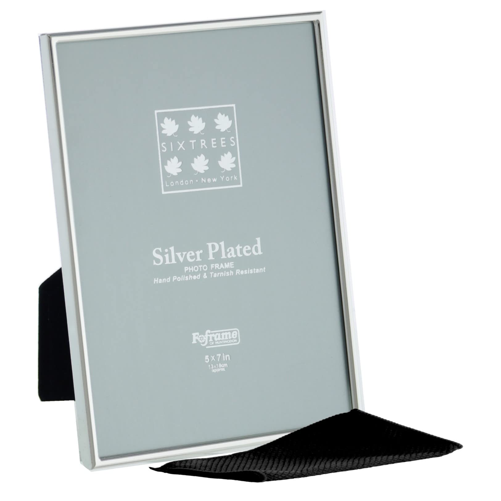 Sixtrees Cambridge 2-400-57 Silver Plated 7x5 inch photo frame. Complete with microfibre cleaning cloth.