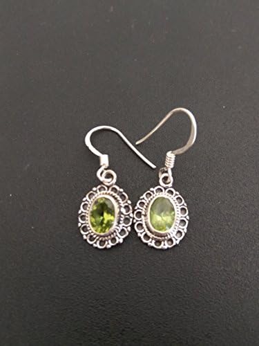 Silver peridot earring, 92.5 sterling silver, genuine peridot,gemstone earring, August birthstone earring, Sterling Peridot earrings,Green Peridot Earrings, Peridot Earring