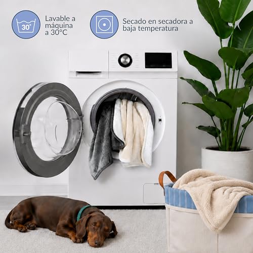 Twinzen Waterproof Dog Blanket 127x152cm Brown - Reversible and Washable Dog Blanket - for Sofa and Bed - Sherpa