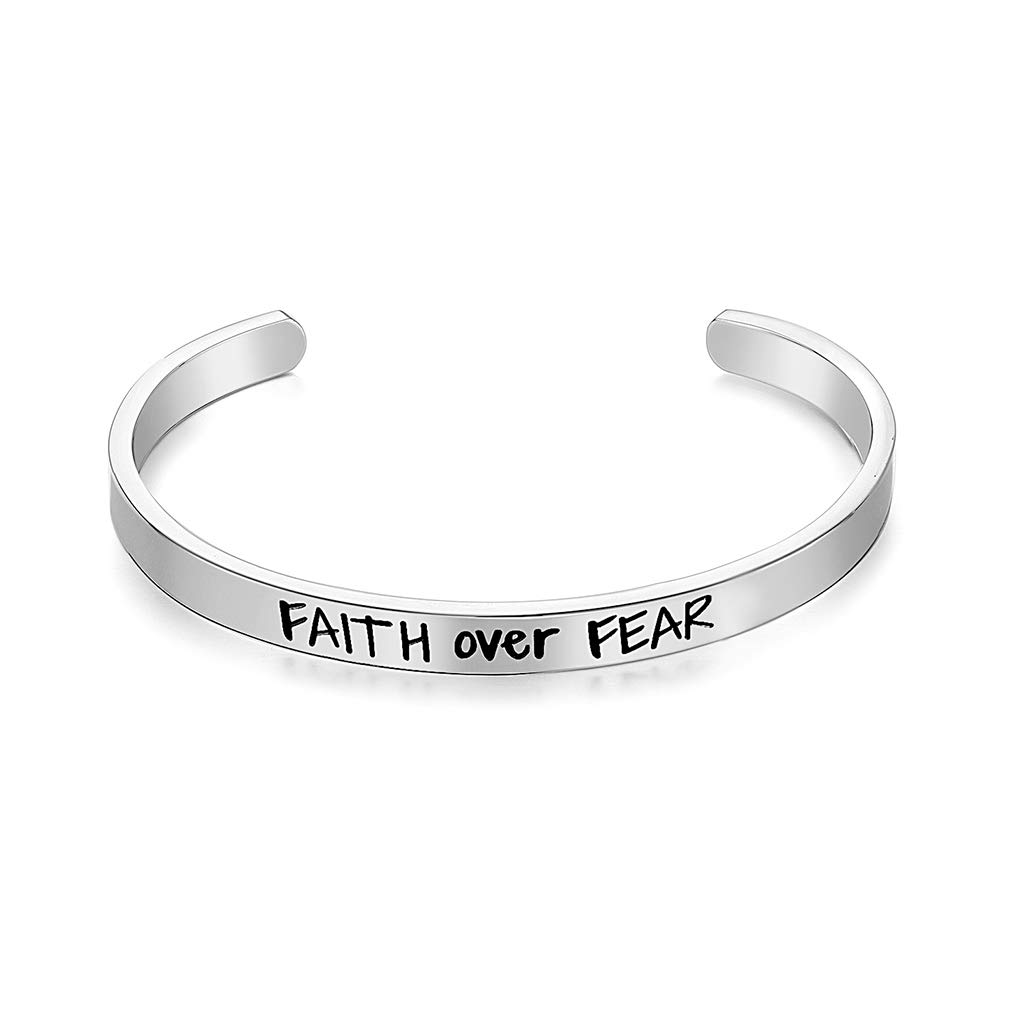 CERSLIMO Friendship Bracelet for Womens - Inspirational Friendship Gifts for Best Friend, Motivational Cuff Bangle for Sister Mother Teacher Gifts Bracelet Birthday Christmas Gifts, Faith Over Fear