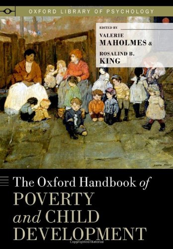 The Oxford Handbook of Poverty and Child Development (Hardcover)