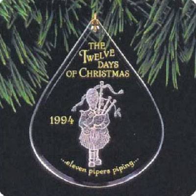 Eleven Pipers Piping Twelve Days of Christmas 11th in Series 1994 Hallmark Ornament QX3183