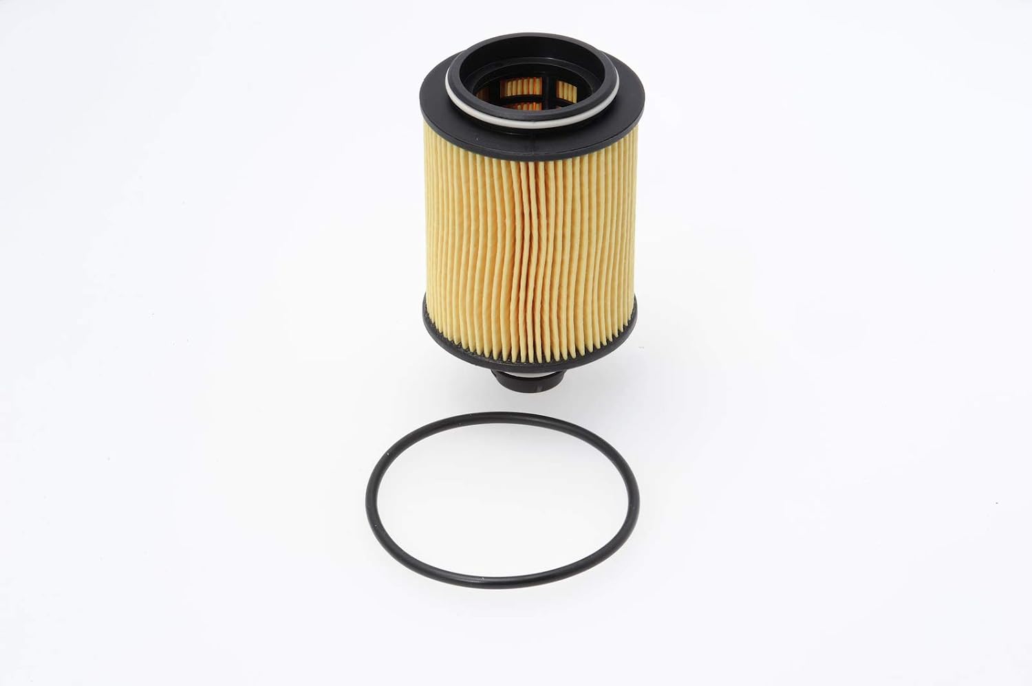 Bosch P7095 Car Oil Filter - Separates Soot and Metal Particles from Engine Oil - Provides Reliable Engine Lubrication - Image 4
