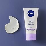 NIVEA Sensitive Day Cream SPF 15 50ml for Sensitive Skin Moisturiser view 8